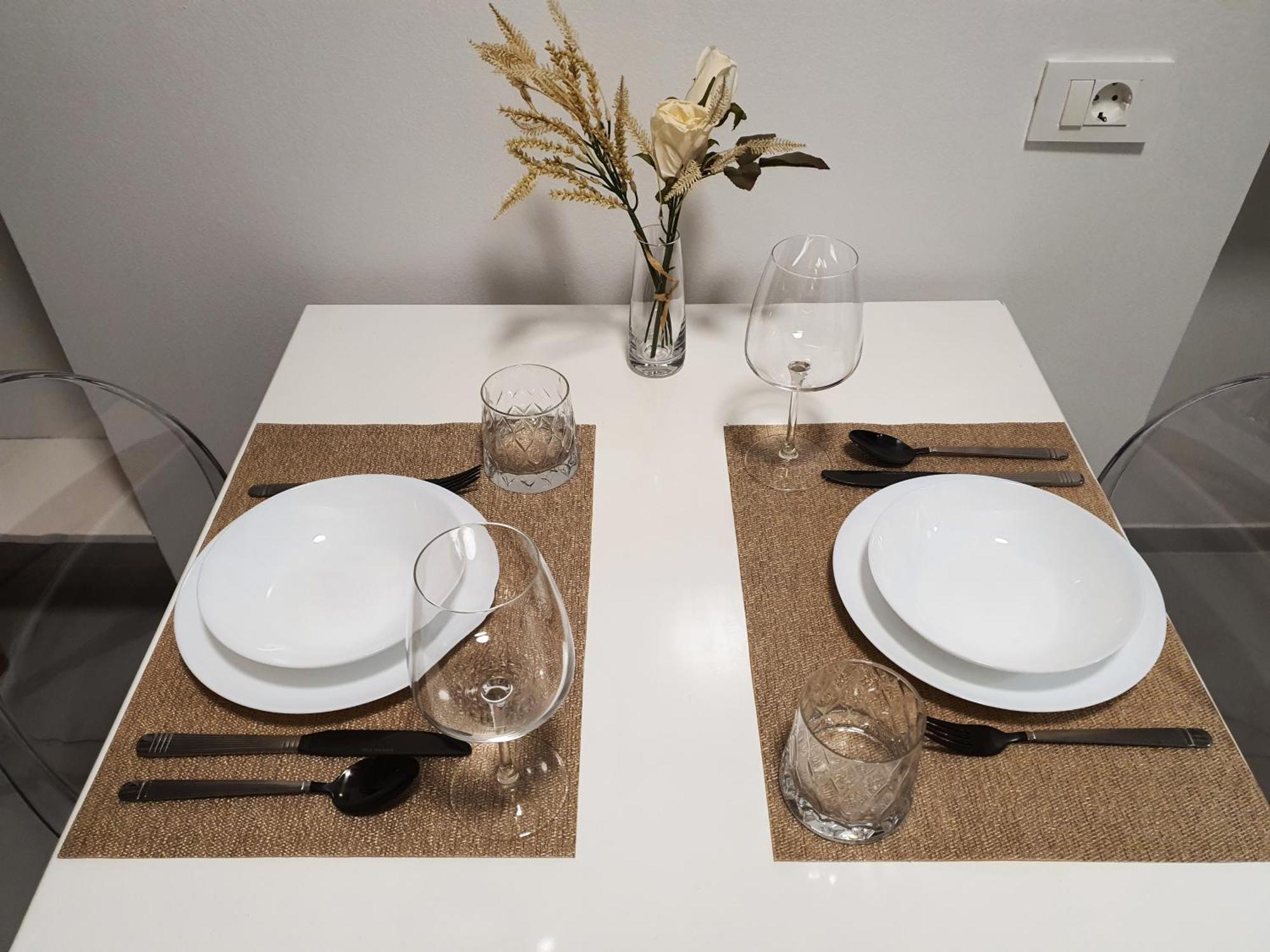 Apartma Riverside Elegance